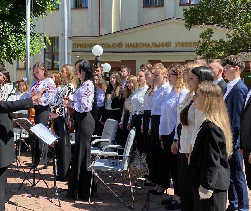 7e95ba78-188e-44ce-85d8-943574b18167-858x720