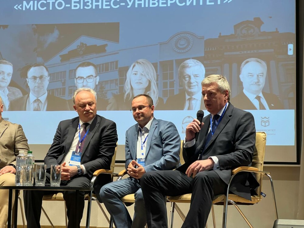 d78f6364-bae8-4a9b-8061-8d63b09bb0f1